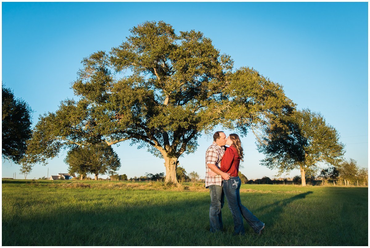 Gorgeous Sunset Country Engagement Photos